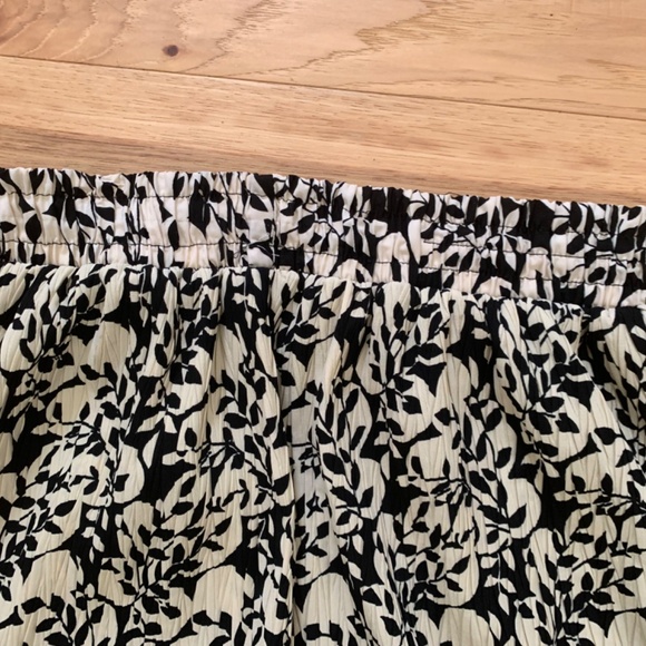 ๐ช๏ธ HOST PICK ๐ช๏ธ Vintage 90s/Y2K crinkle fabric maxi skirt - Picture 4 of 7